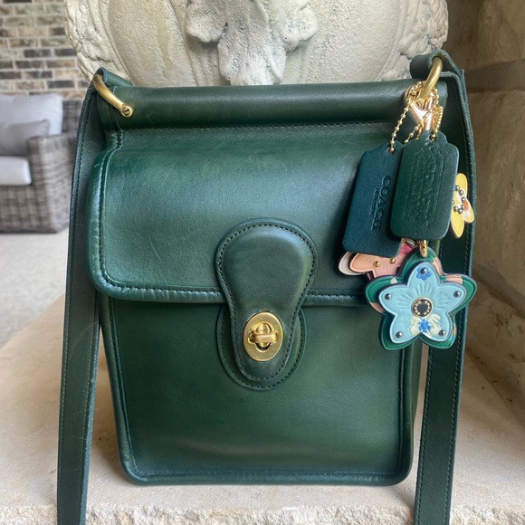 Coach Vintage Murphy Bag Bottle Green + Extra Coach Bag Charms - Picture 1 of 16